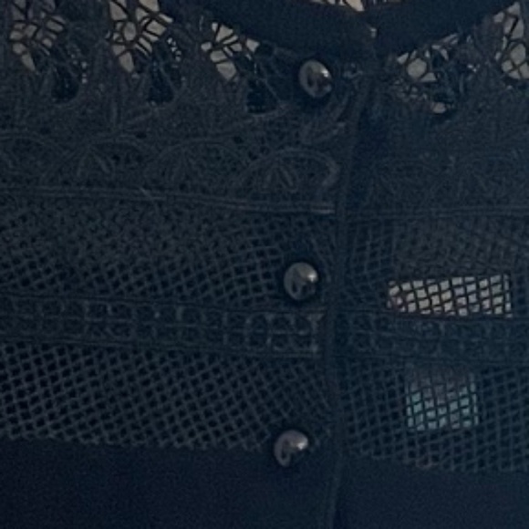 PLENTY BY TRACY REESE Cropped Tiny/Vintage Style Lace Cardigan Sweater - Picture 5 of 10